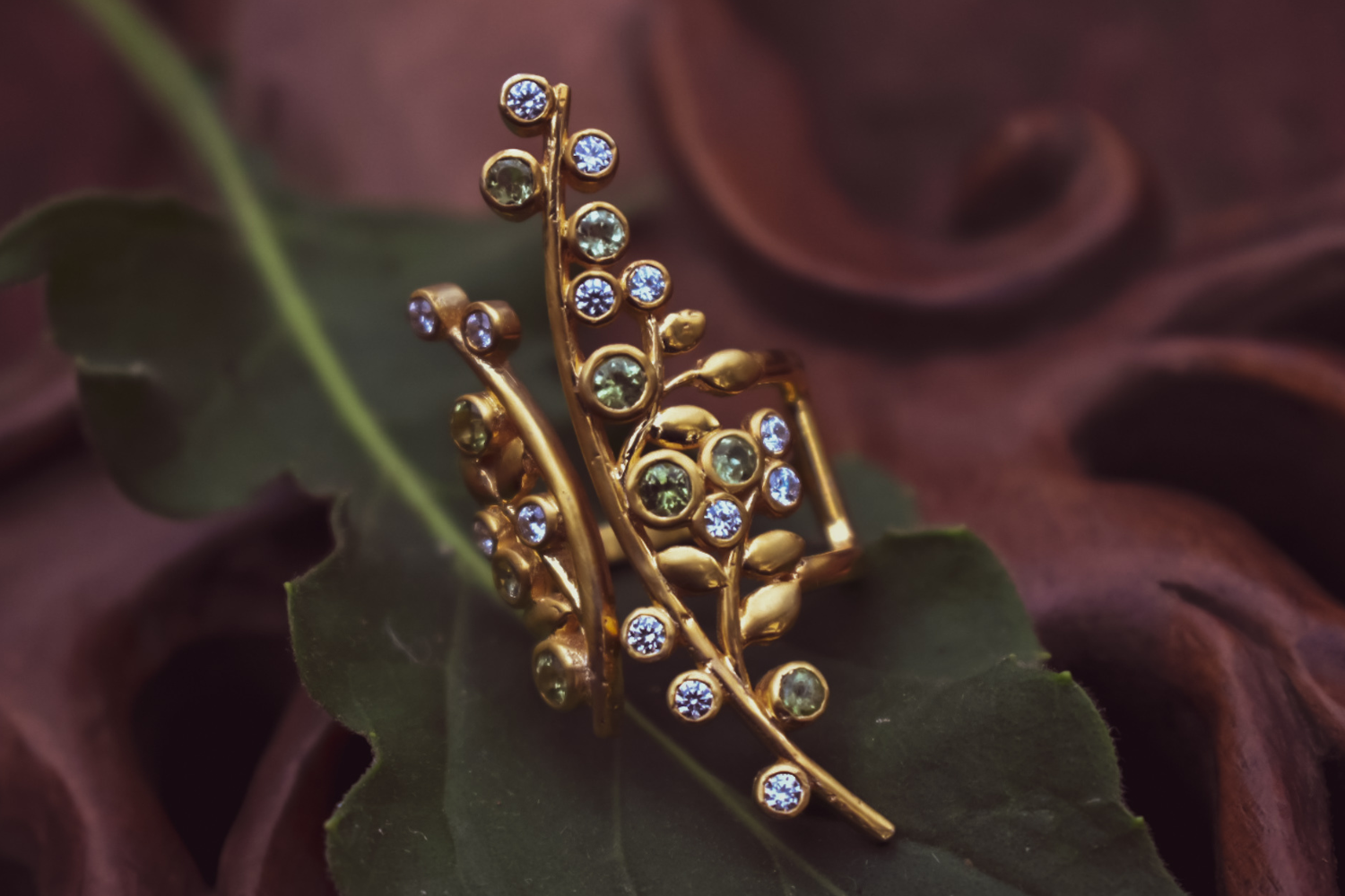Flora Perridot Ring